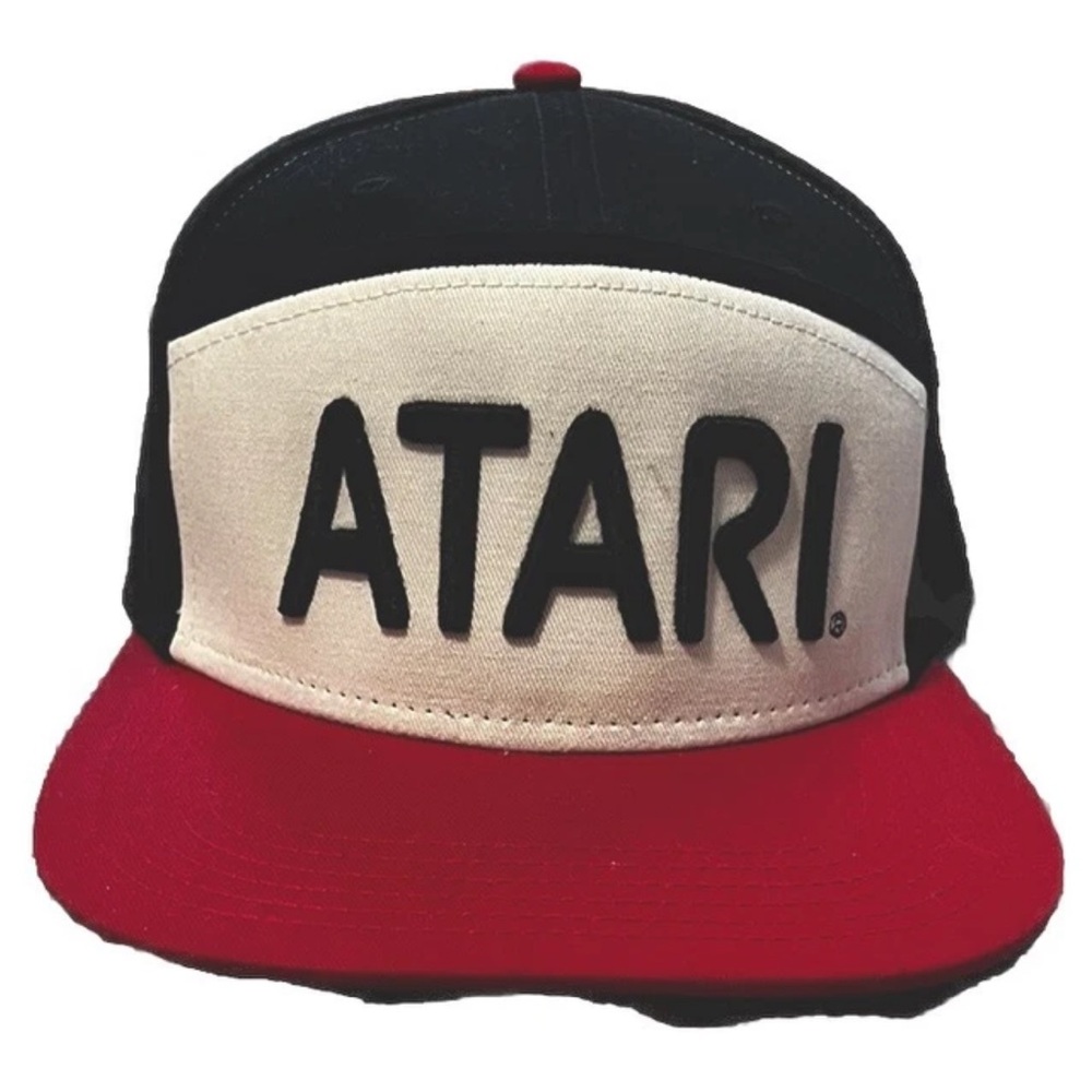 Atari - Retro Snapback Cap  New With Out Tags